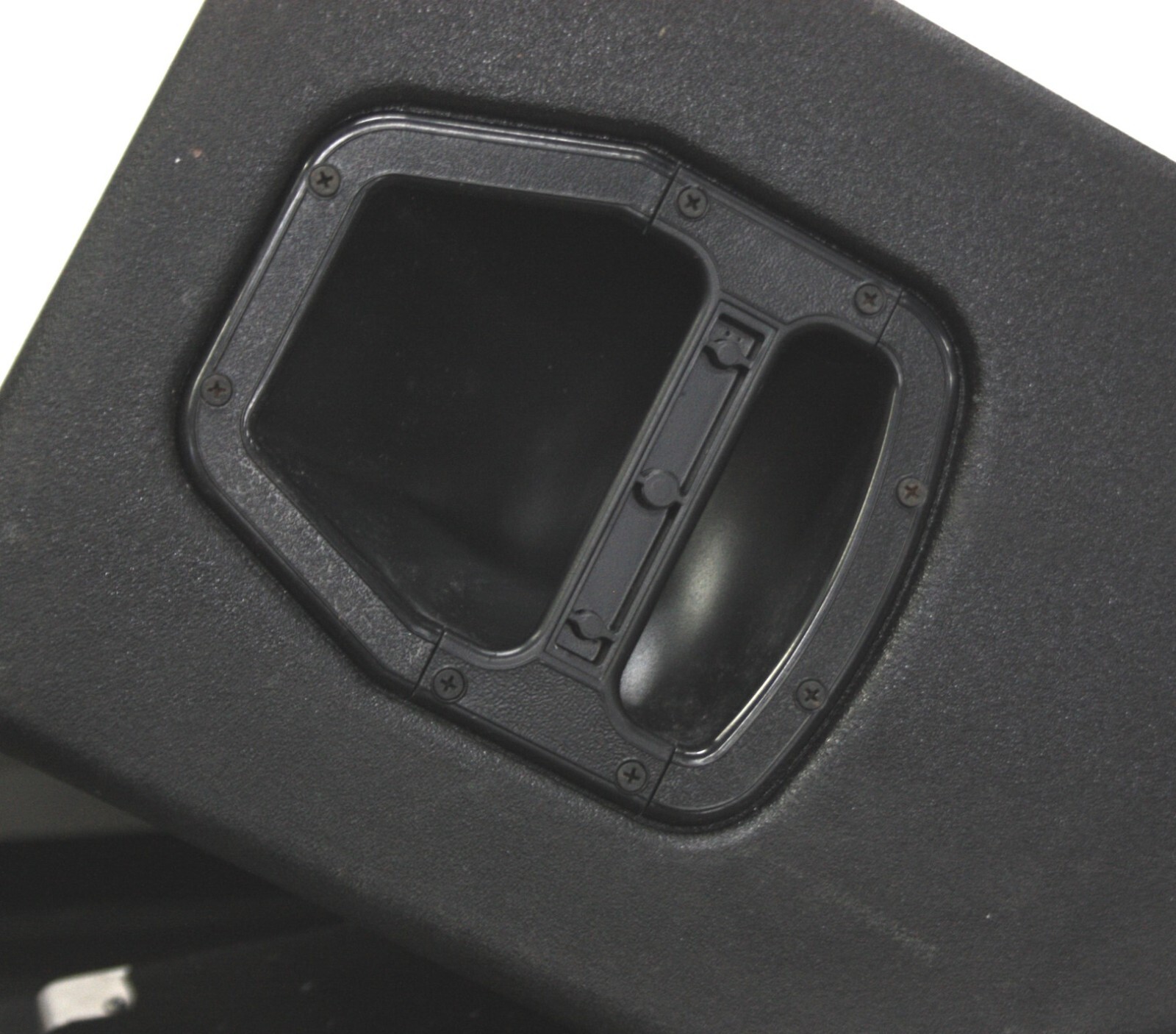 Tested Working, Cosmetic- * WorxAudio WaveSeries 12M Two-Way Passive Loudspeaker
