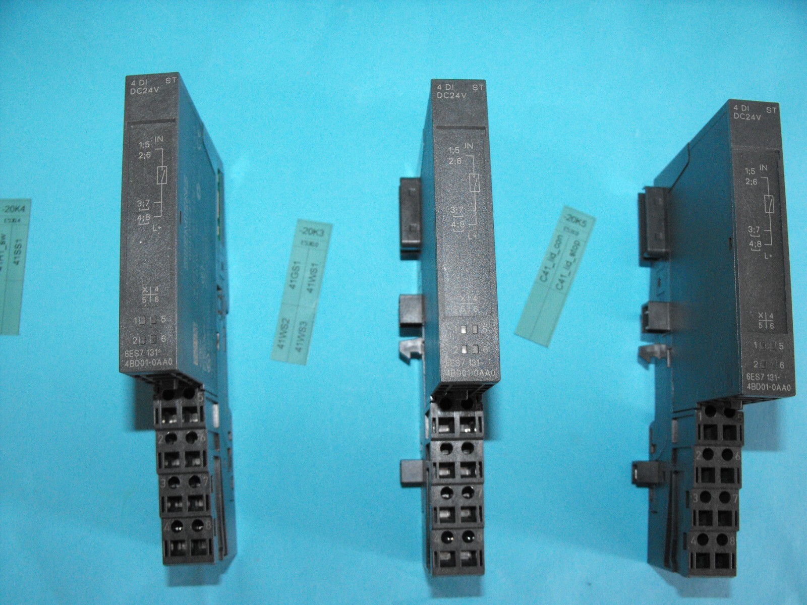 Siemens 6ES7131-4BD01-0AA0+TM-E15C24-01 Terminal Module.USED