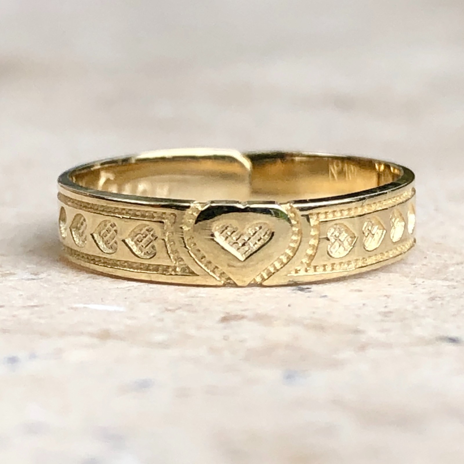 14KT Yellow Gold Hearts Design Toe Ring
