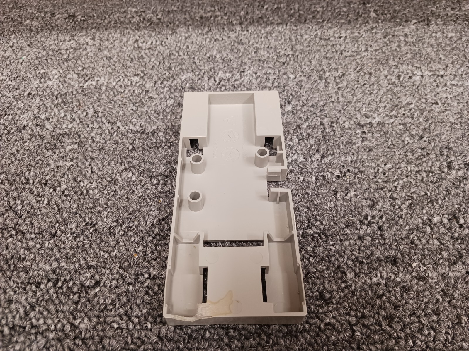 APC Battery Seperation Connection Plate BACK-UPS