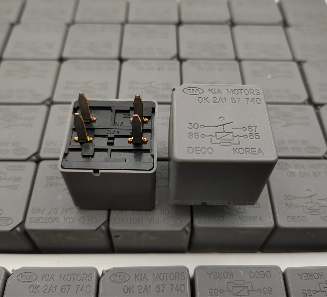 OK 2A1 67 740 Automotive Relay Large Volume 4-pin OK 2A2
