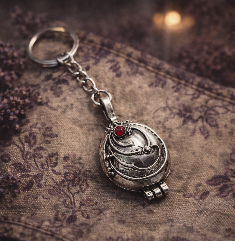 Elena Gilbert Locket Keychain ♡ Vampire Diaries Opening Amulet! Stefan, Damon!
