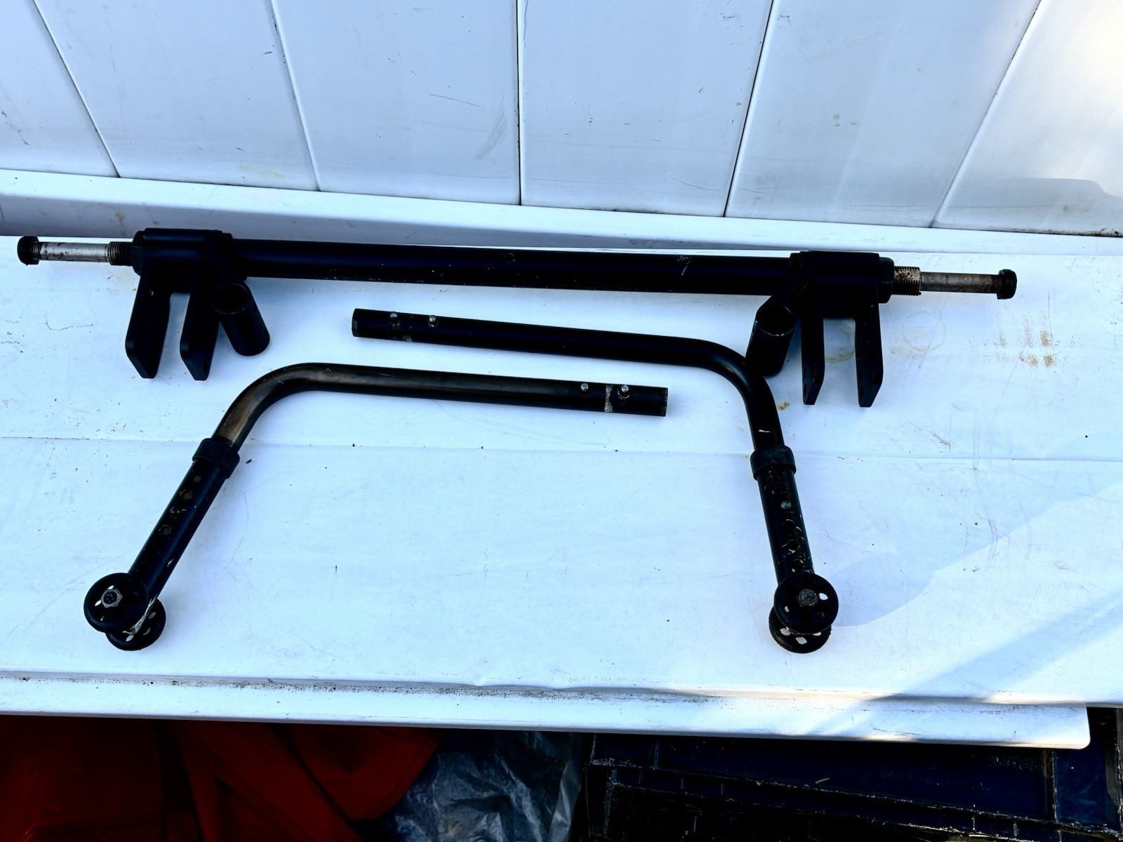 Quickie Tilt IRIS 0006895 Wheelchair Axle Assembly with Stabilizers