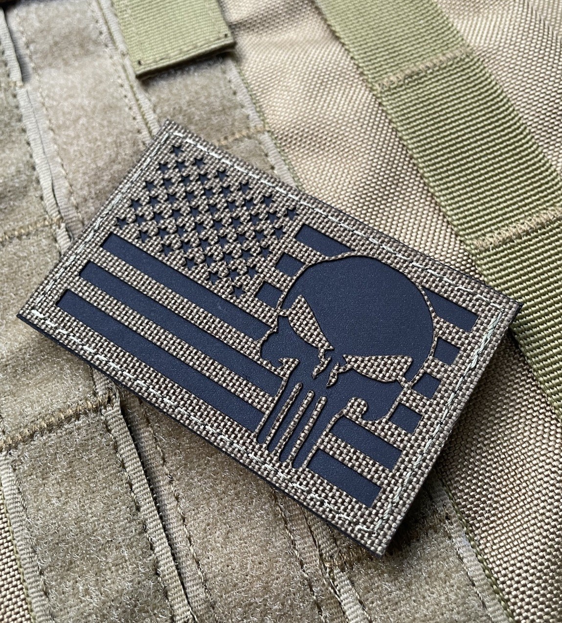 Punisher Skull infrared IR USA Flag Patch tactical laser Hook Loop Tan