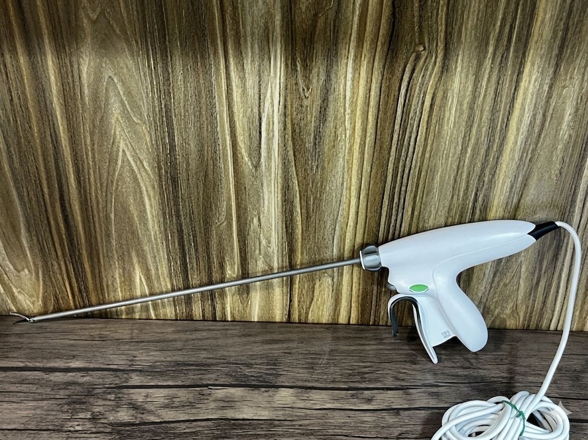 Ultrasonic surgical shear for dissection and vessel seal 36 cm