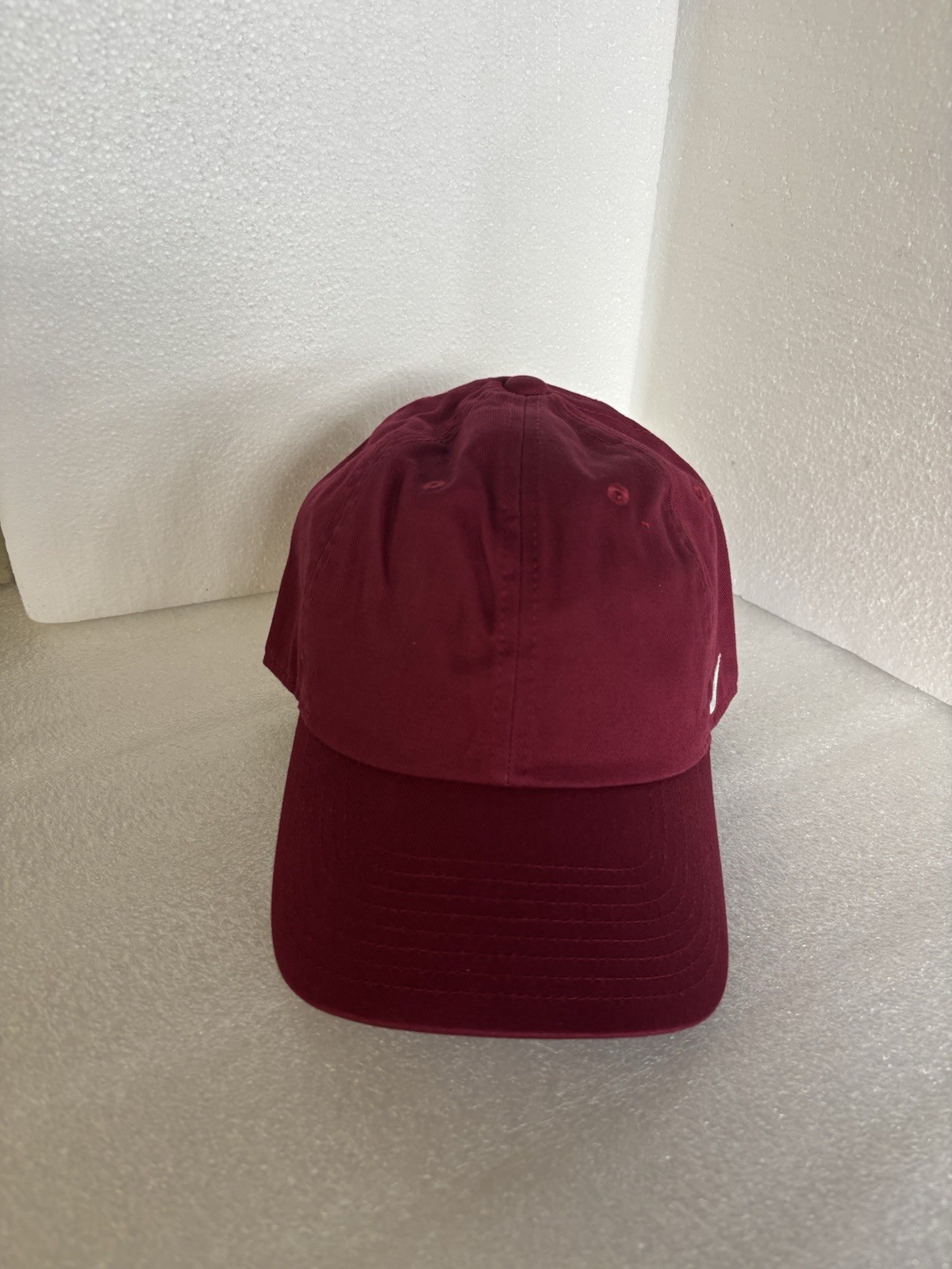 Nike cap hat- Maroon