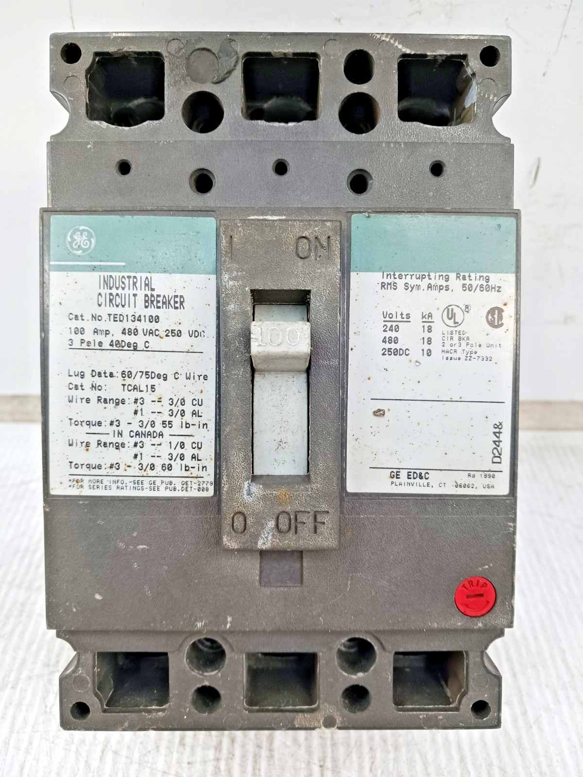 GE 100 Amp Industrial Circuit Breaker 3 Pole 480 VAC / 250 VDC 18kA TED134100