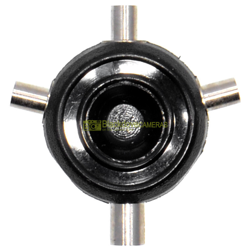 Sync Flash Cable Connector 1 Input Female, 3 Output Male.
