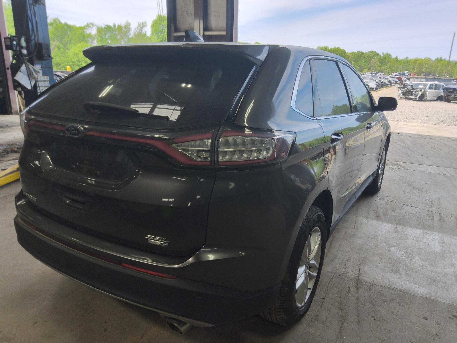 Used Battery Tray fits: 2015 Ford Edge Grade A
