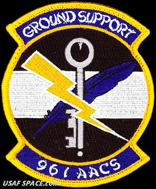 USAF 961ST AIRBORNE AIR CONTROL SQUADRON - GROUND SUPPORT - ORIGINAL VEL PATCH