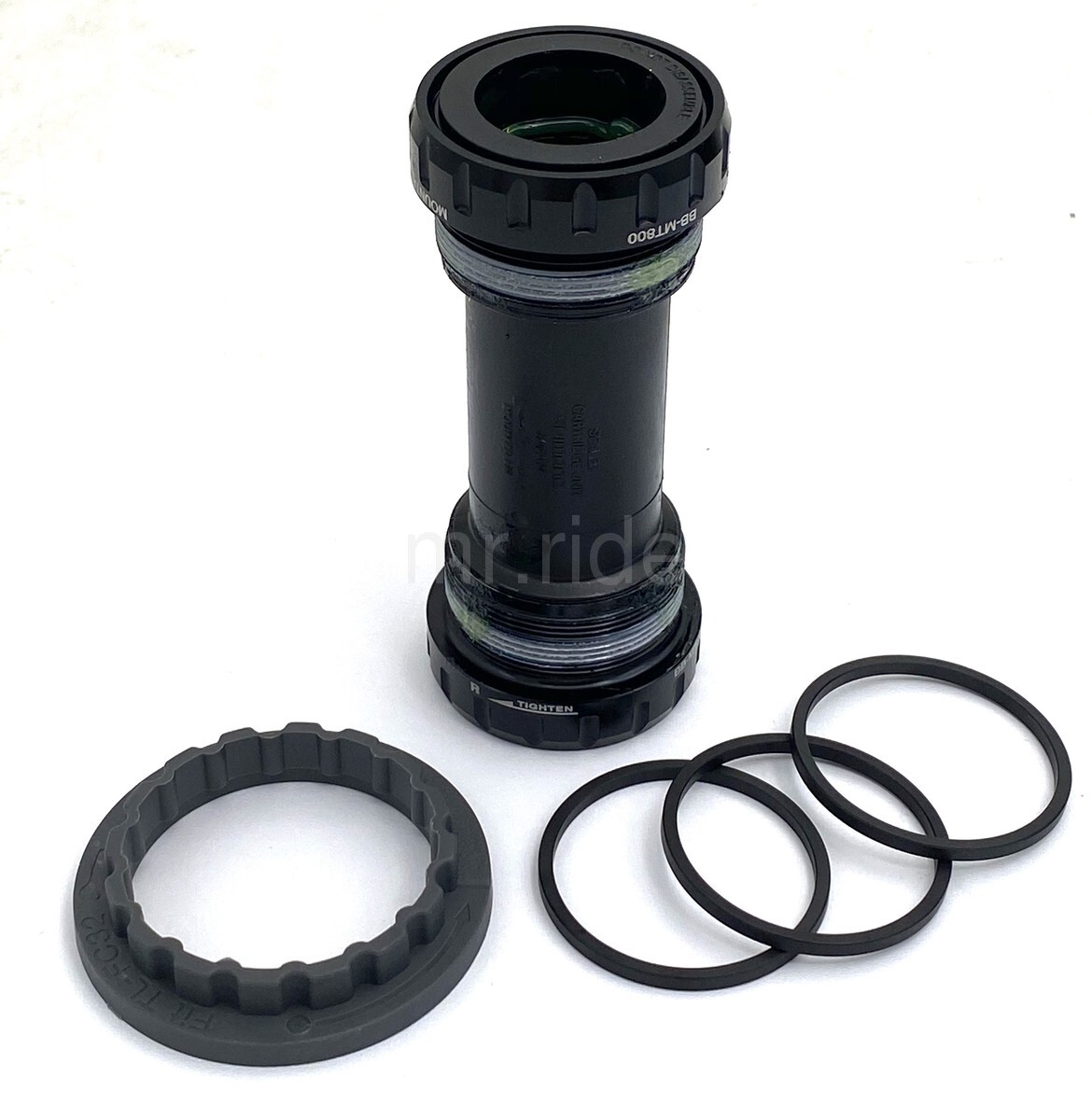 Shimano BB-MT800 English Thread Bottom Bracket Hollowtech II
