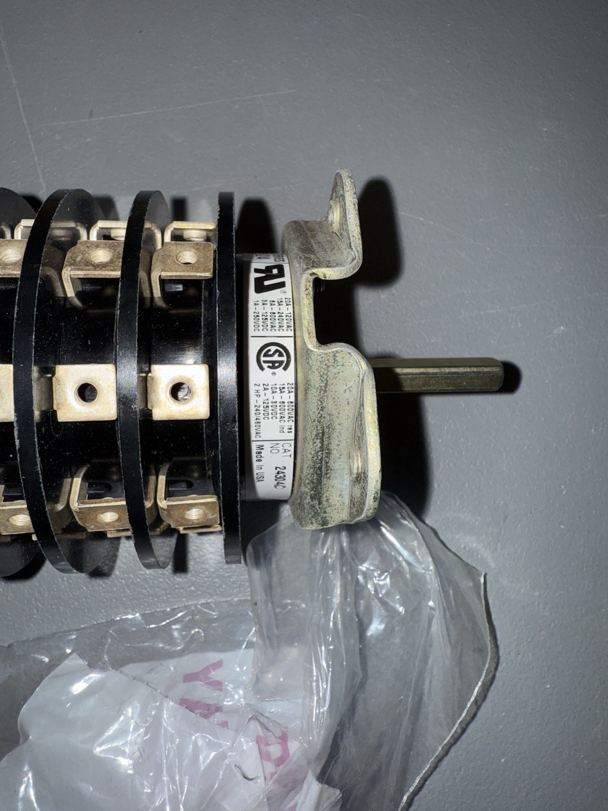 Series 24 ELECTROSWITCH 24304C Made In USA
