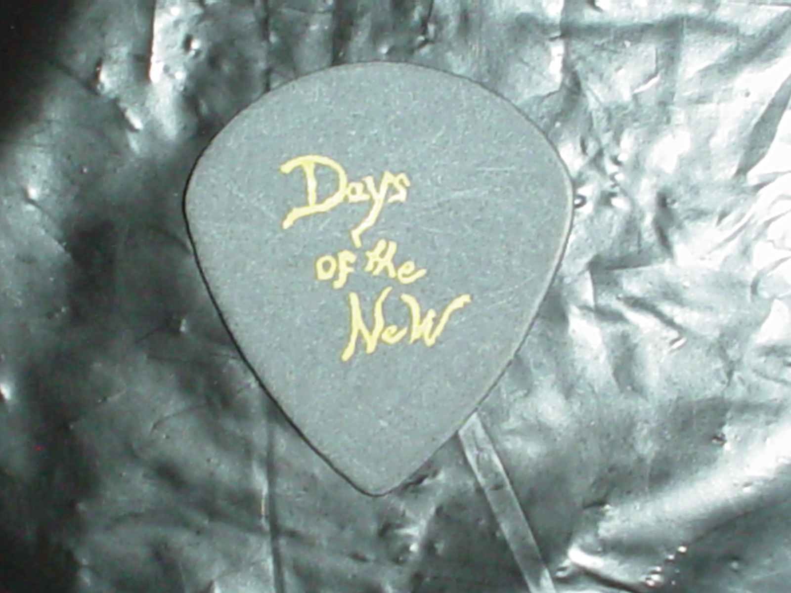 DAYS OF THE NEW RaRe Singer TRAVIS MEEKS Signature 1997 Concert Tour GUITAR PICK