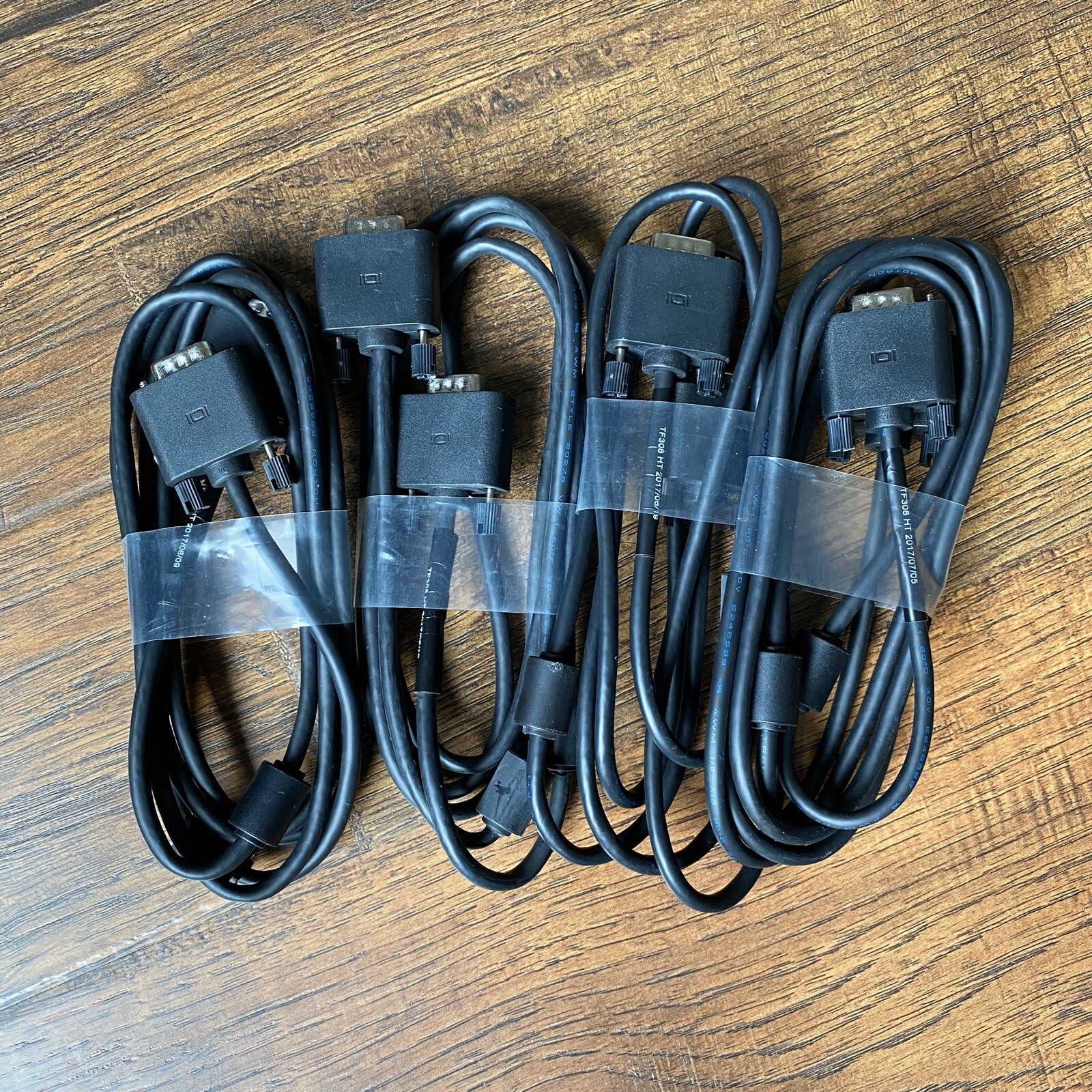 (Lot of 4) Dell TF308 15-Pin Male to Male VGA Monitor Cables - 6 Feet (New)