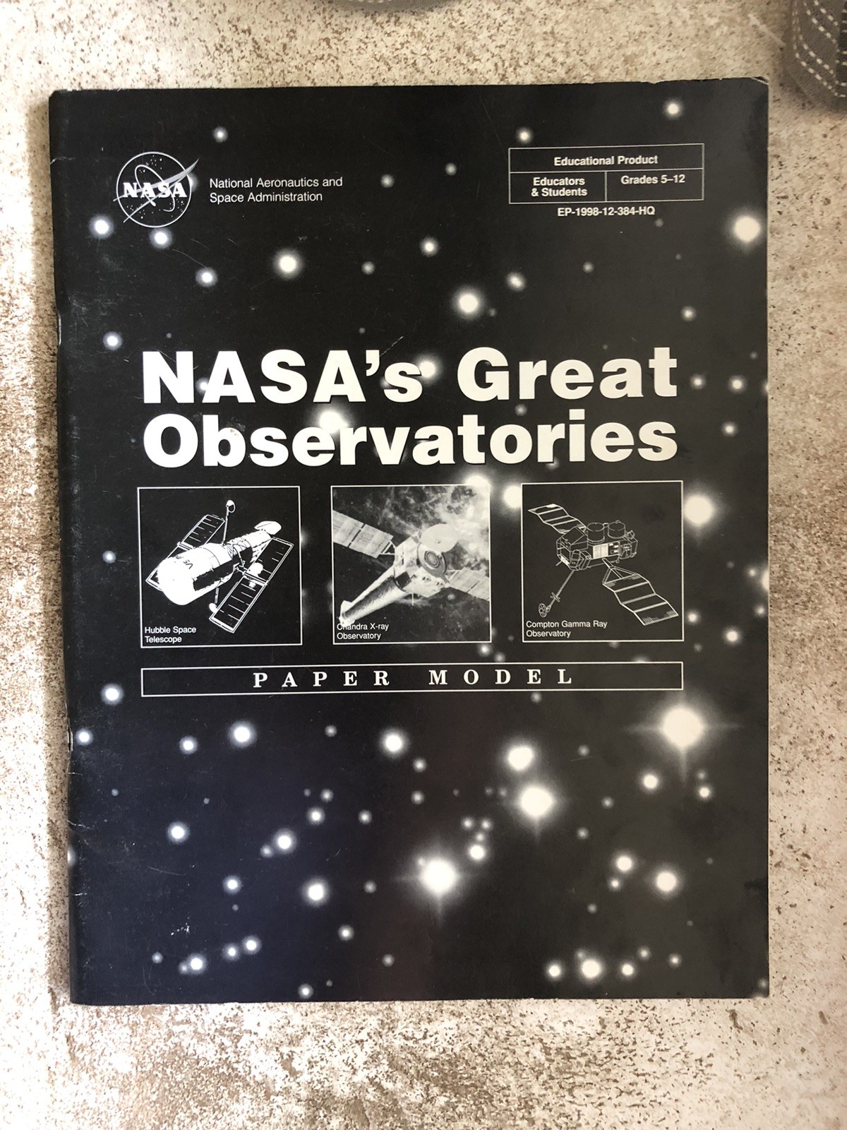 NASA’s Greatest Observatories Vtg Educational Book Build Paper Hubble Telescope