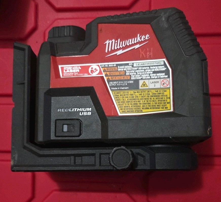 Milwaukee Cross Line & Plump Laser Level 3522-20 Battery Included No Charger