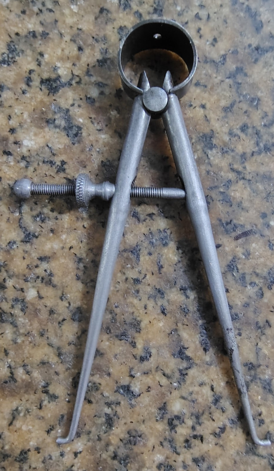 🗽 VINTAGE 3-1/2"" ID CALIPER