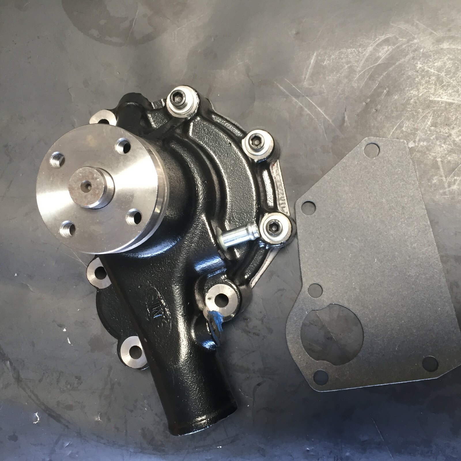 fits for  Mitsubishi S6S Water Pump 335-9117 3359117 Cat Forklift 3044 c4.4