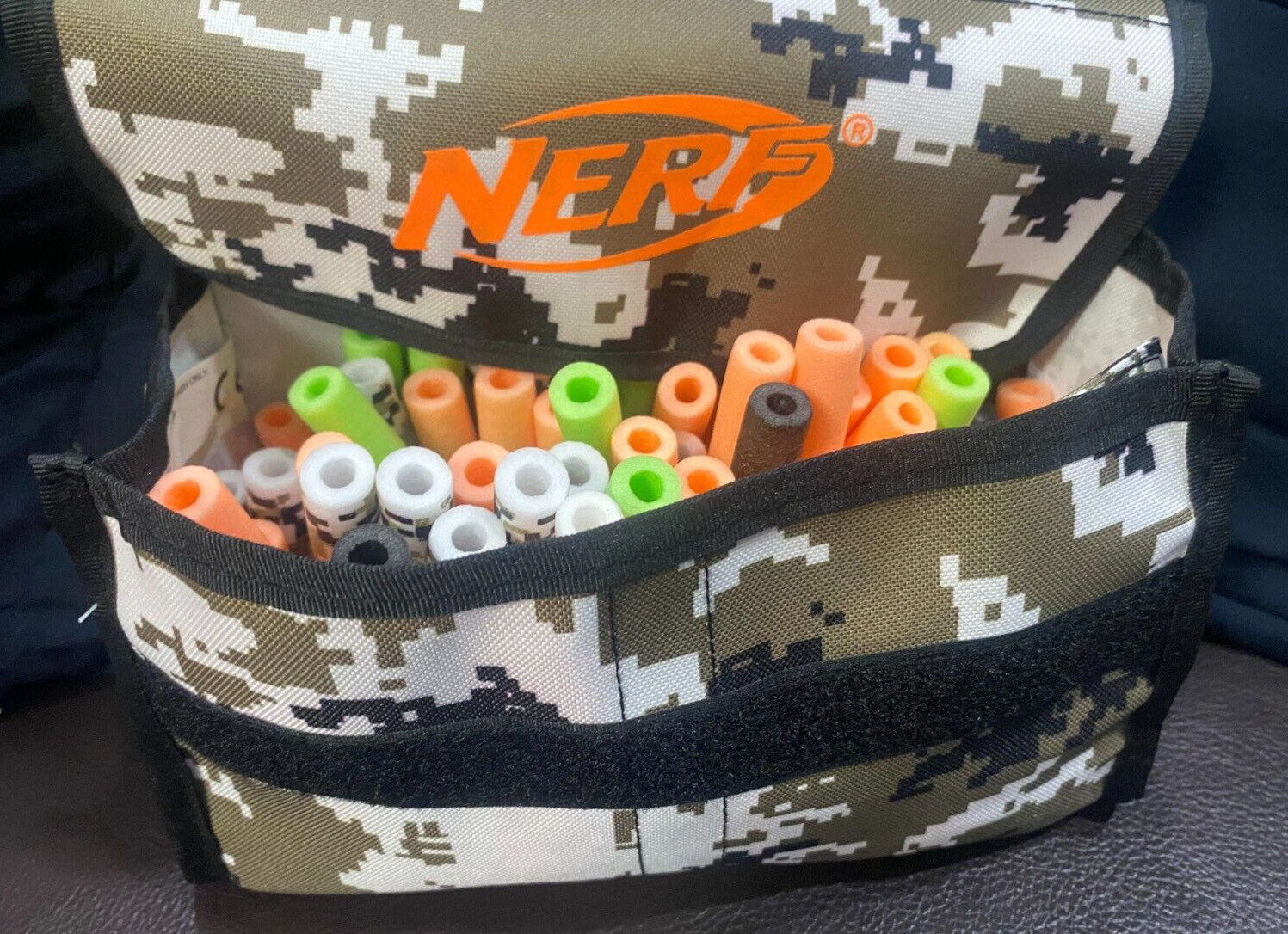 Nerf Digital Camo Dart Bag Camouflage 94661 Plus a Huge Lot of Darts Ammo Discs