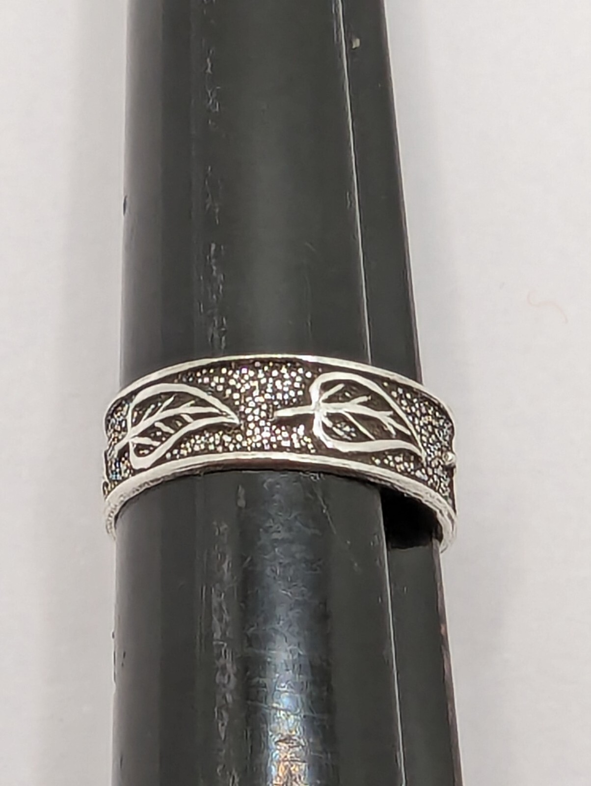 Sterling Silver Toe Ring Leaf Design. Nature Theme. Adjustable Size. 925 Silver.