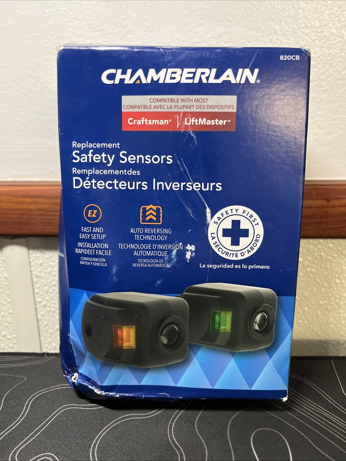 OEM ChamberlaIn 820CB Garage Safety Sensors Black- Factory Sealed Damaged Box
