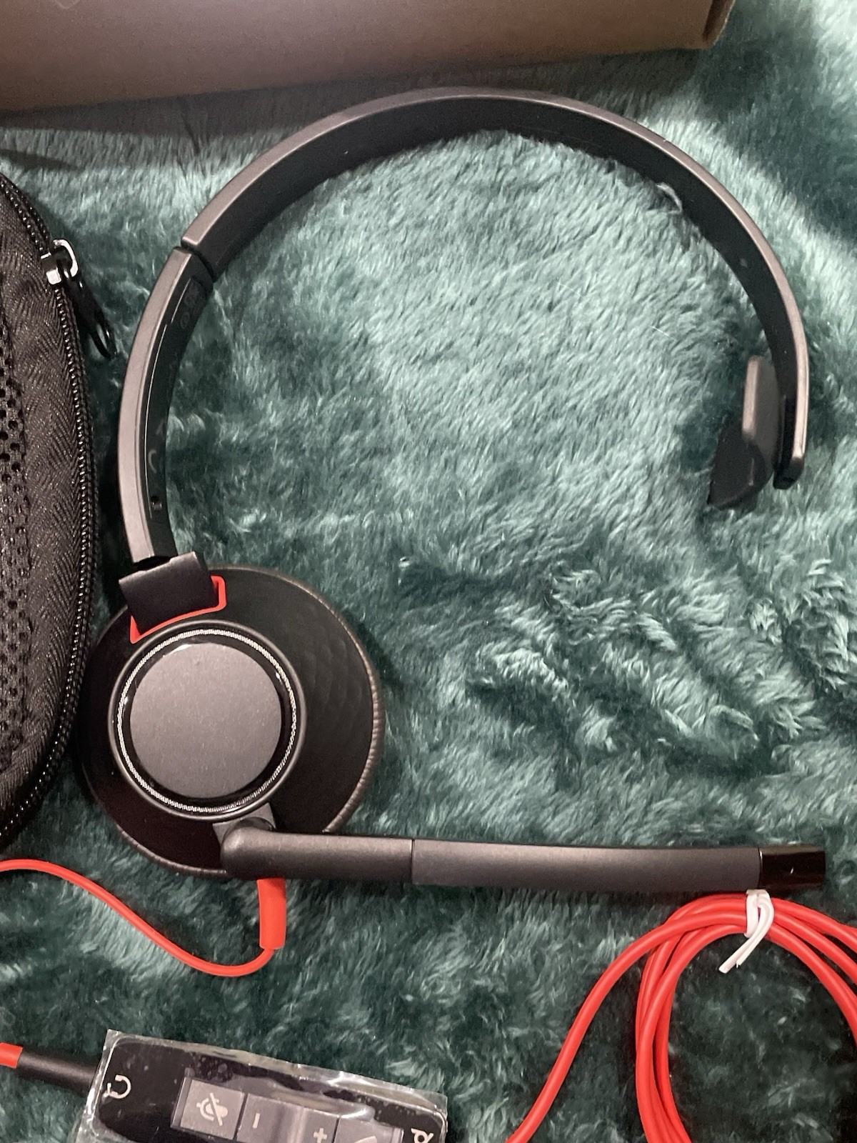 Poly Blackwire 5210 Monaural USB-C Headset +3.5mmp +USB-C/A (P/N 8X230AA)