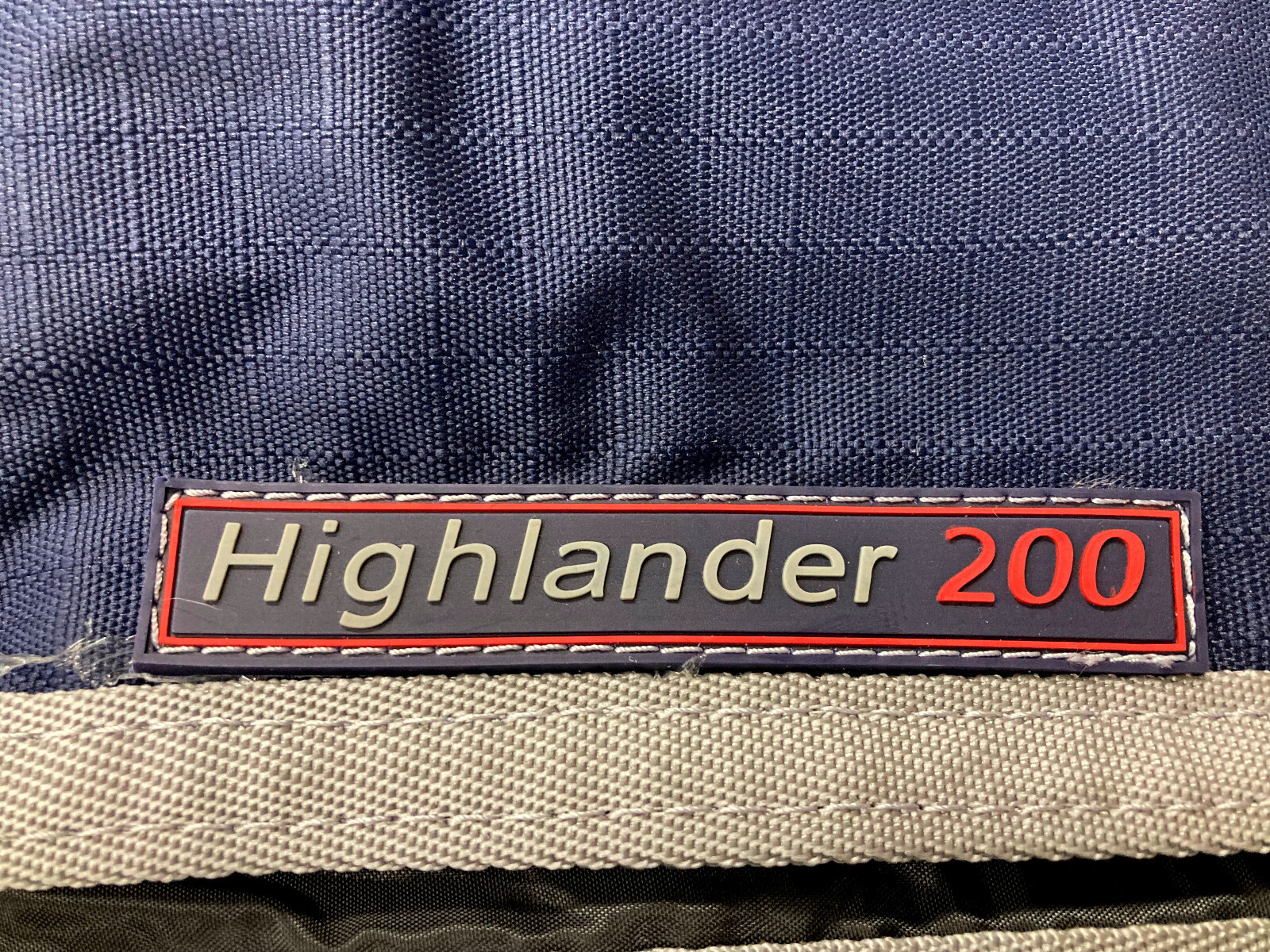 SHIRES EQUESTRIAN HIGHLANDER RUG 200 GRAM(SIZE 87")(BRAND NEW)
