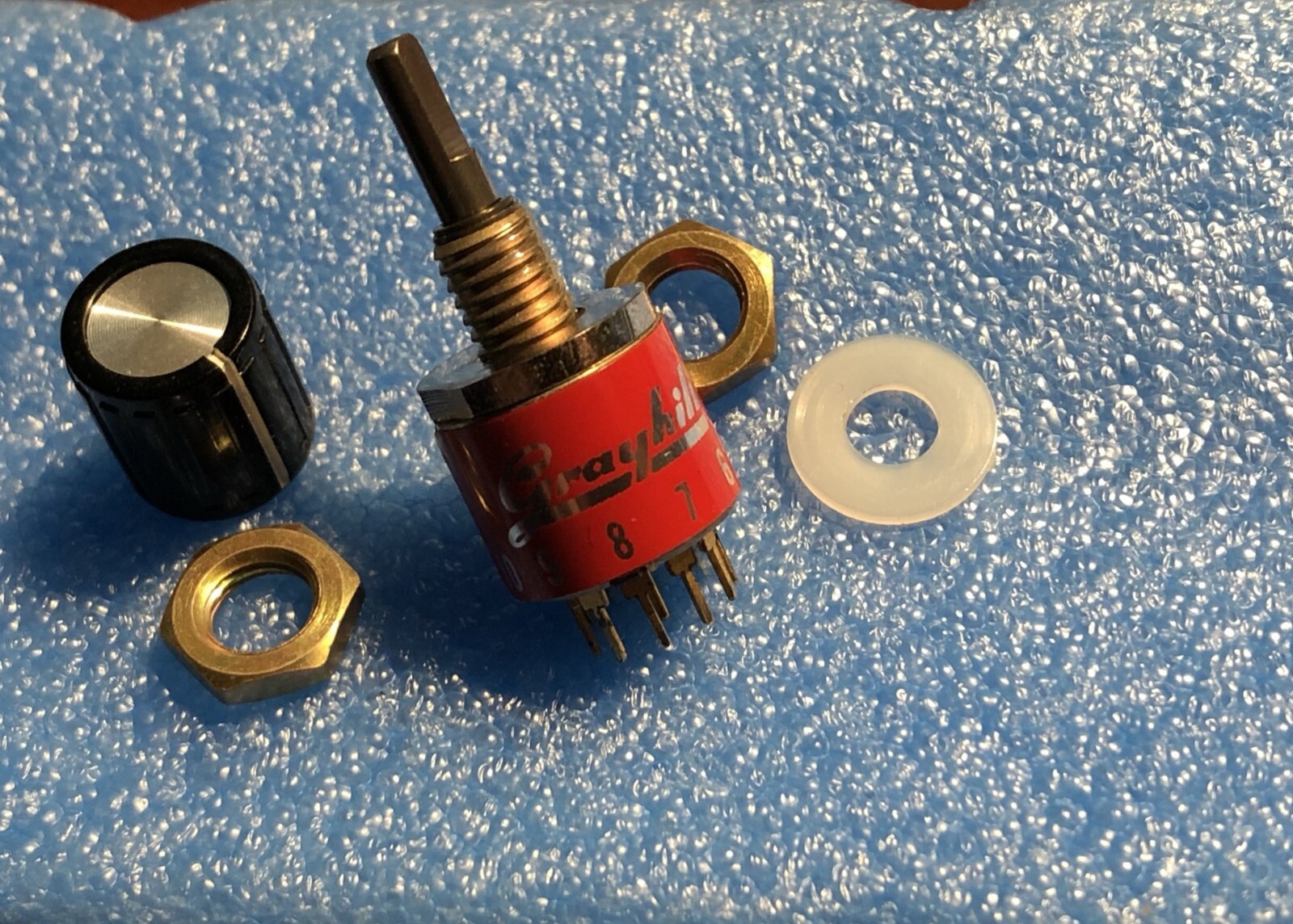 Rotary Selector Switch, GRAYHILL Single Pole 10-Position, Adjustable position.
