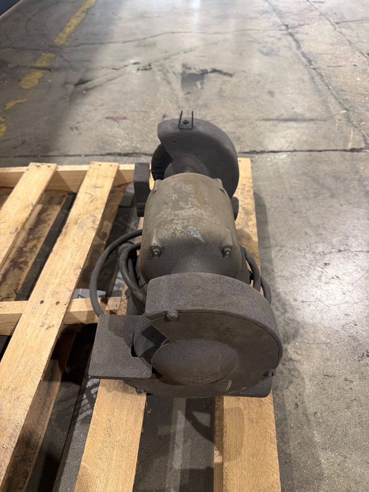 Dual Wheel Pedestal Grinder USED
