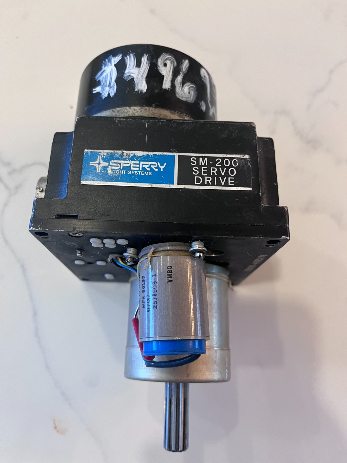 Sperry SM-200 Servo Drive 4006719-914 with GN-3951 DC Gear Motor 4005698-901