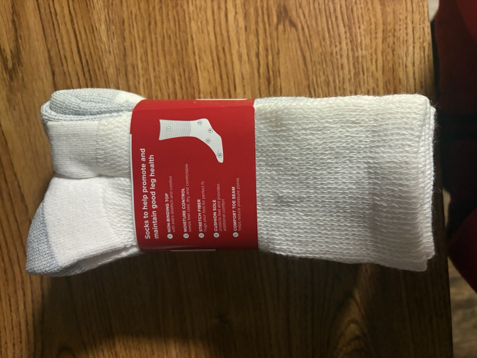 Medi Peds Large Non-Binding Crew Socks! White 8 Pairs