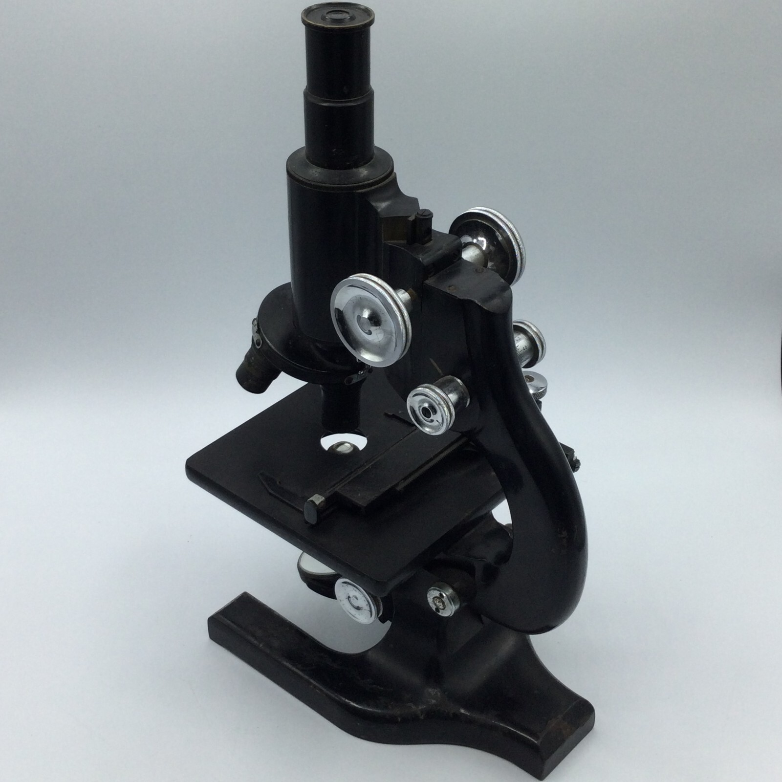 Vintage Spencer Buffalo Cast Iron Microscope 218515