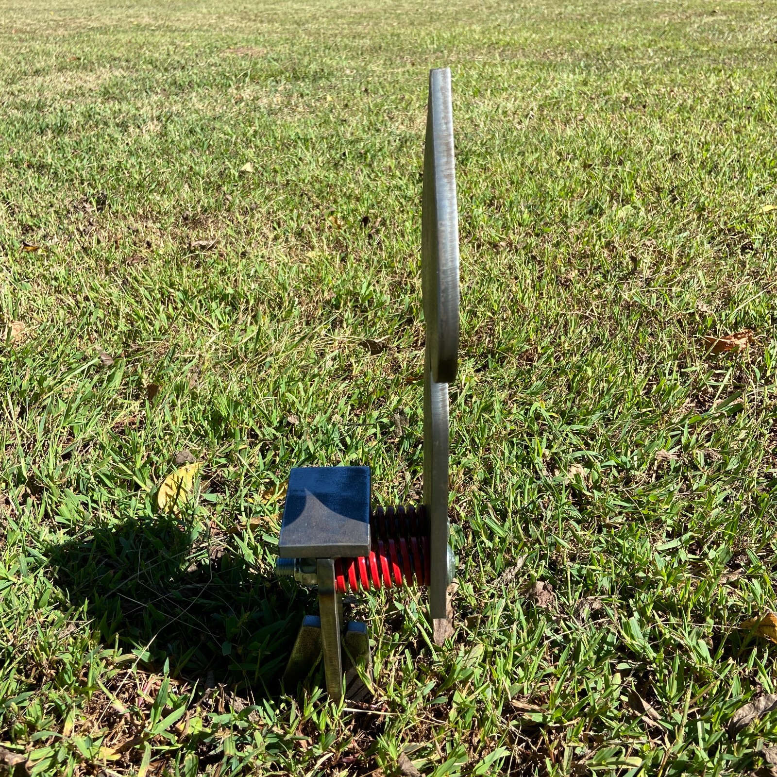3/8AR500 6x12 Auto Reset Spade Popper - Spring Reactive Steel Shooting Target