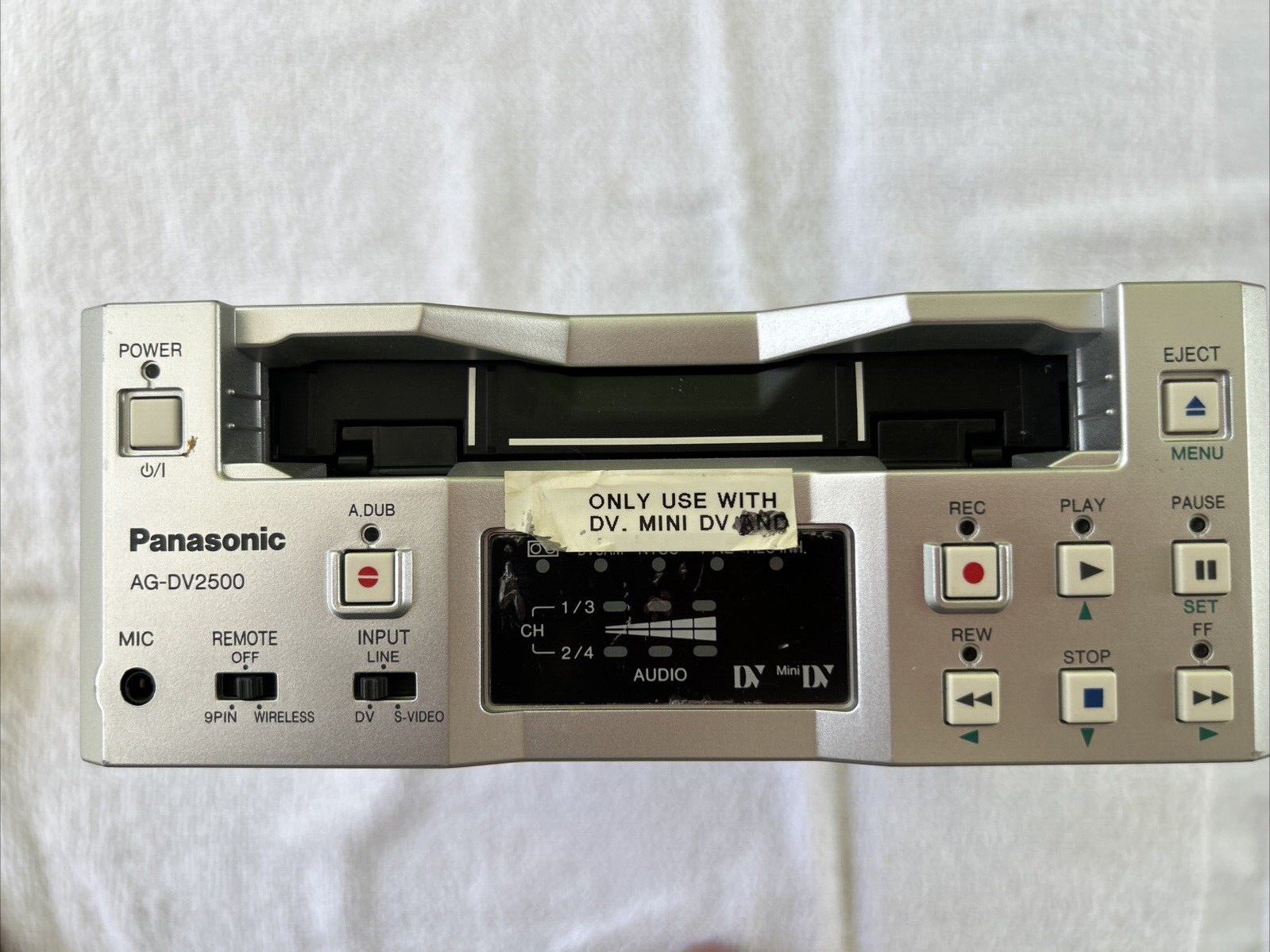 Panasonic AG-DV2500P NTSC/PAL
