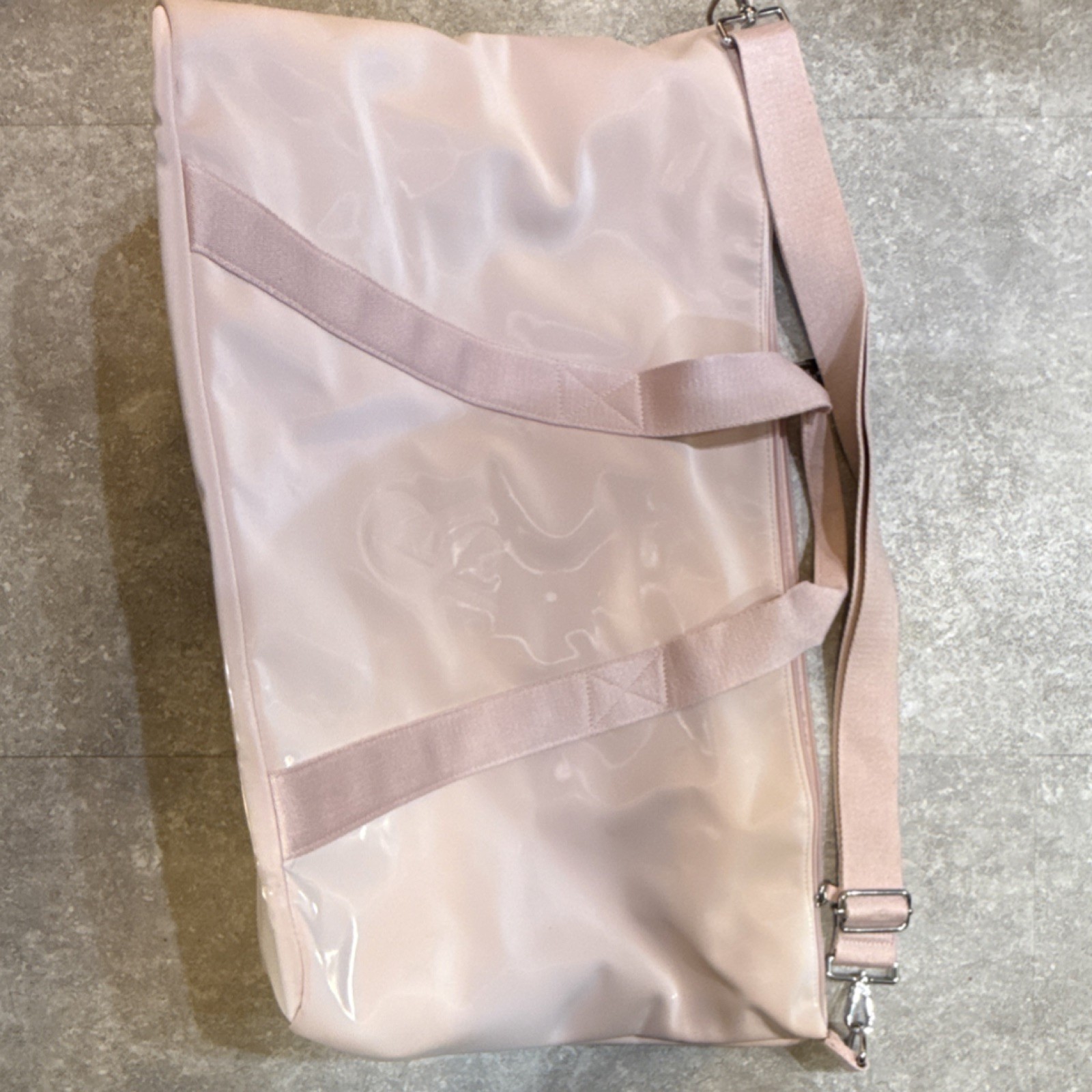 Victoria Secret Large Pink Synthetic Gym Grip Bag Zip Closure Adjustable Strap