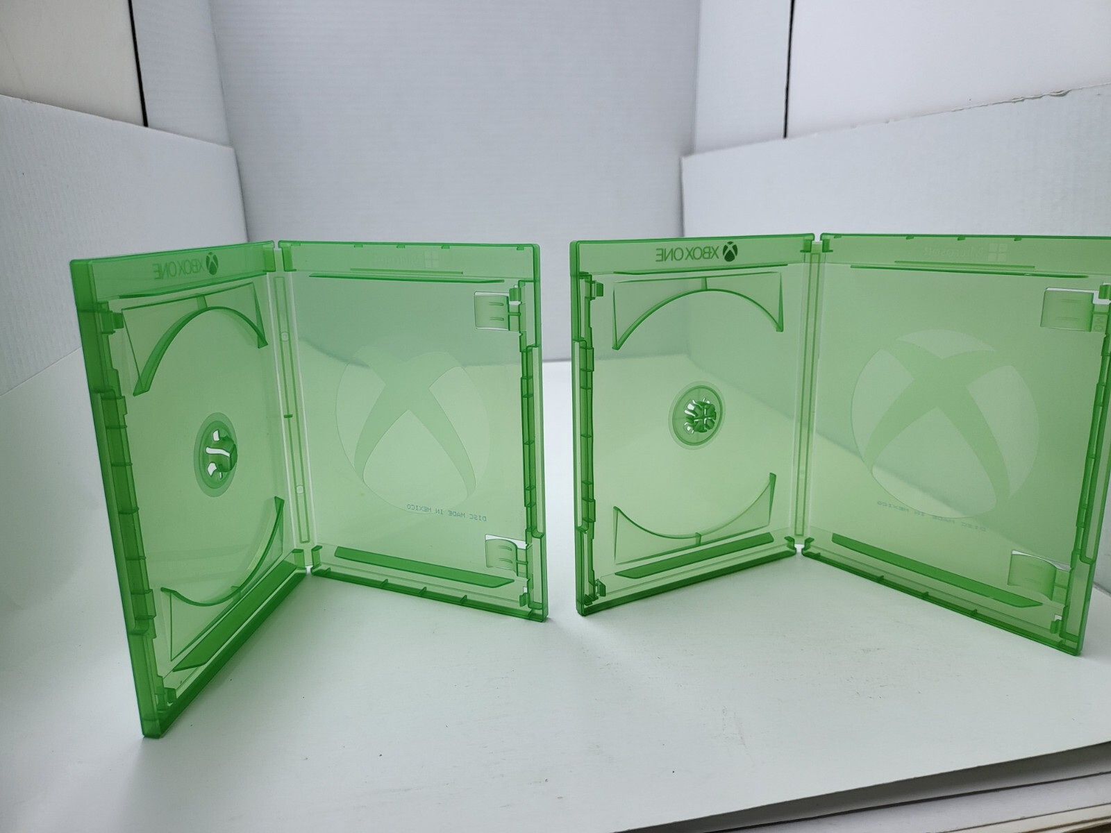 2X MINT NEW XBOX ONE Authentic Replacement Clear Green Game Case OEM W/Sleeve