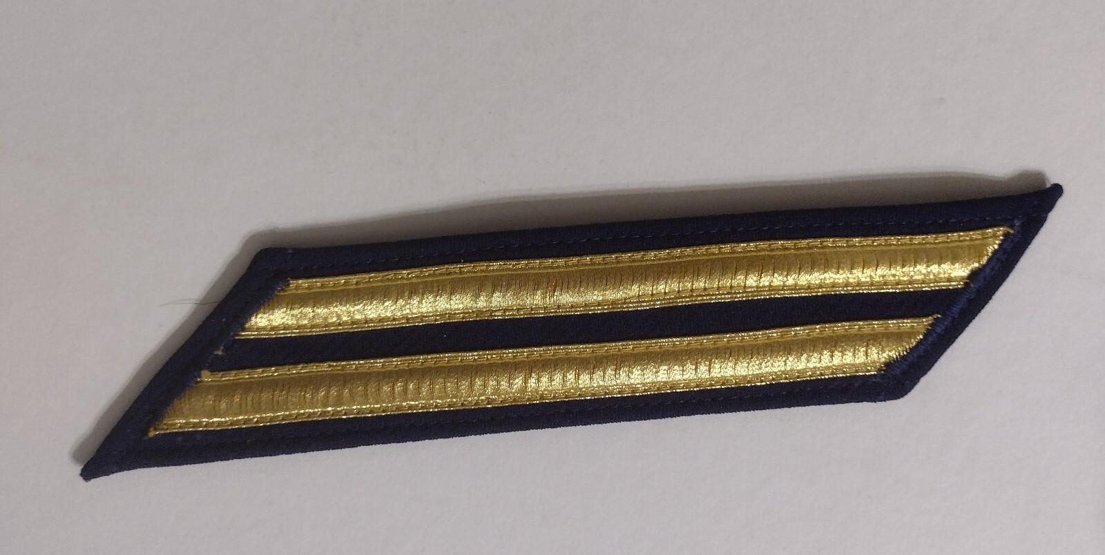 USCG SERVICE HASHMARKS - 8 YEARS SERVICE E1-E6 GOLD ON BLUE MATERIAL NEW