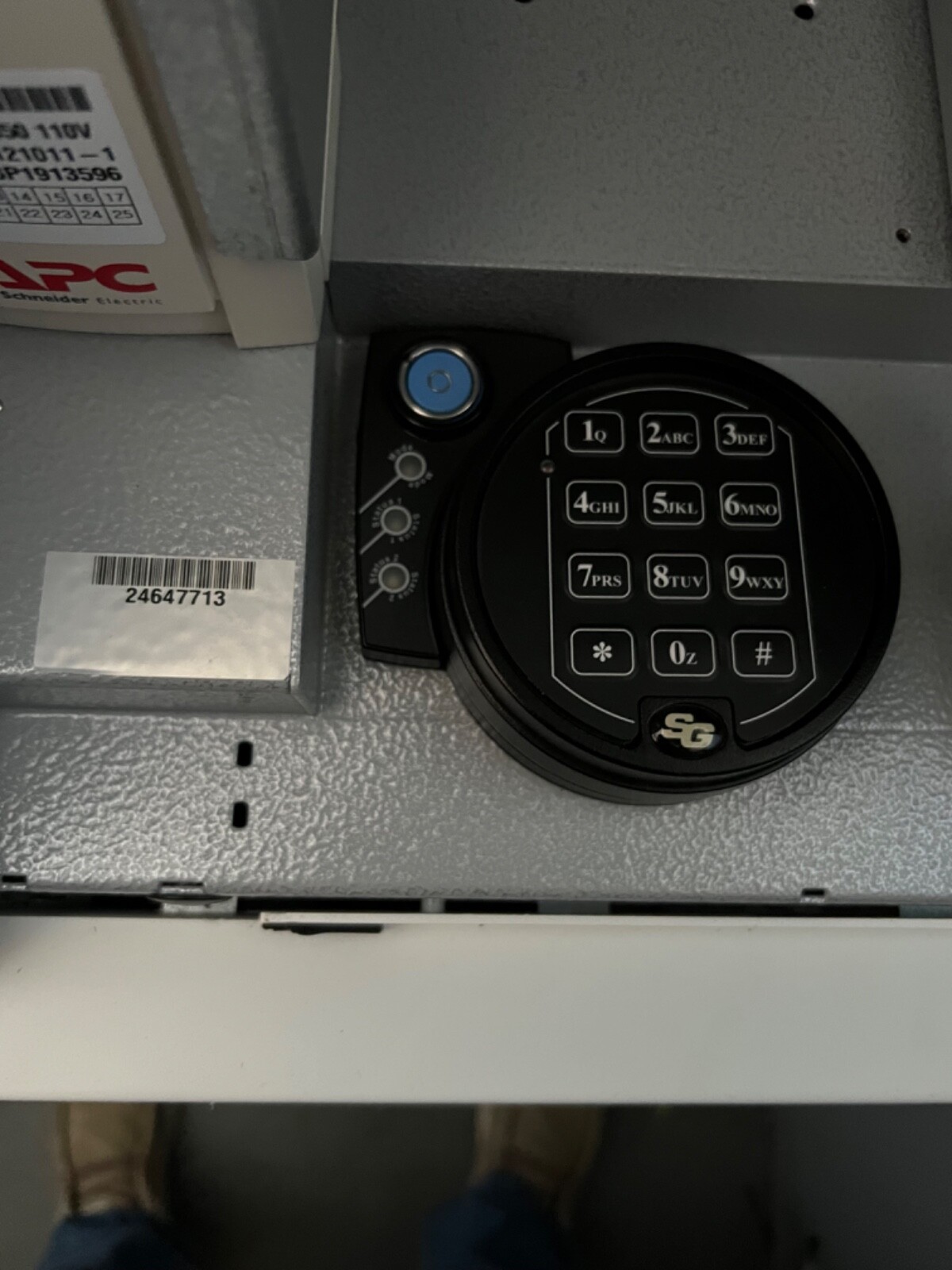 B Teller Machine Kiosk- Genmega UV 1