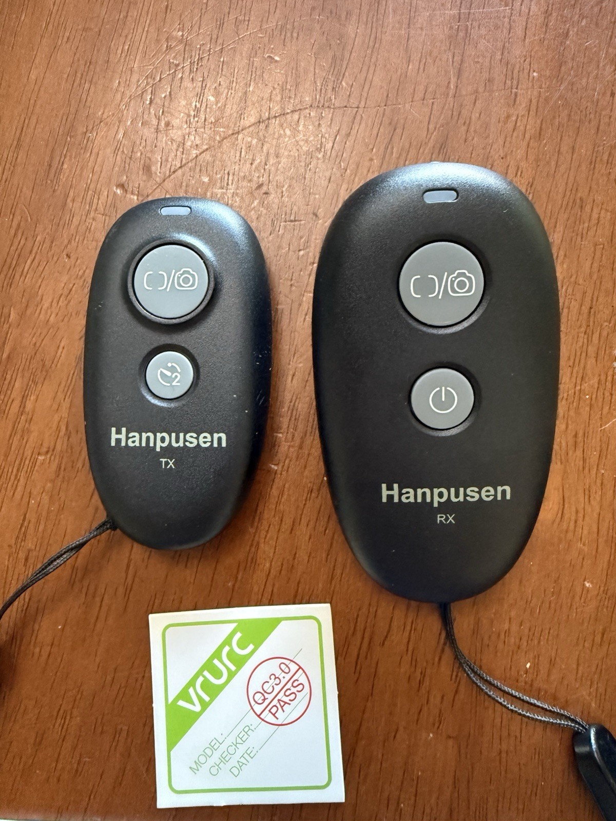 HANPUSEN Pebble II Wireless Remote Shutter Release for Panasonic/Canon Camera