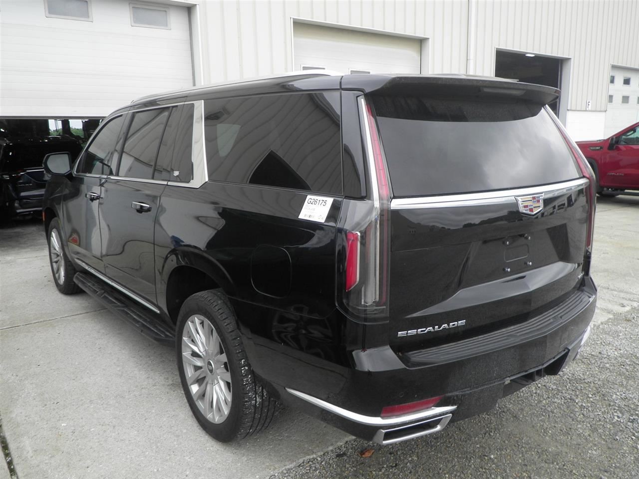 2023 Escalade ESV Upper Air Shutter 3.0L