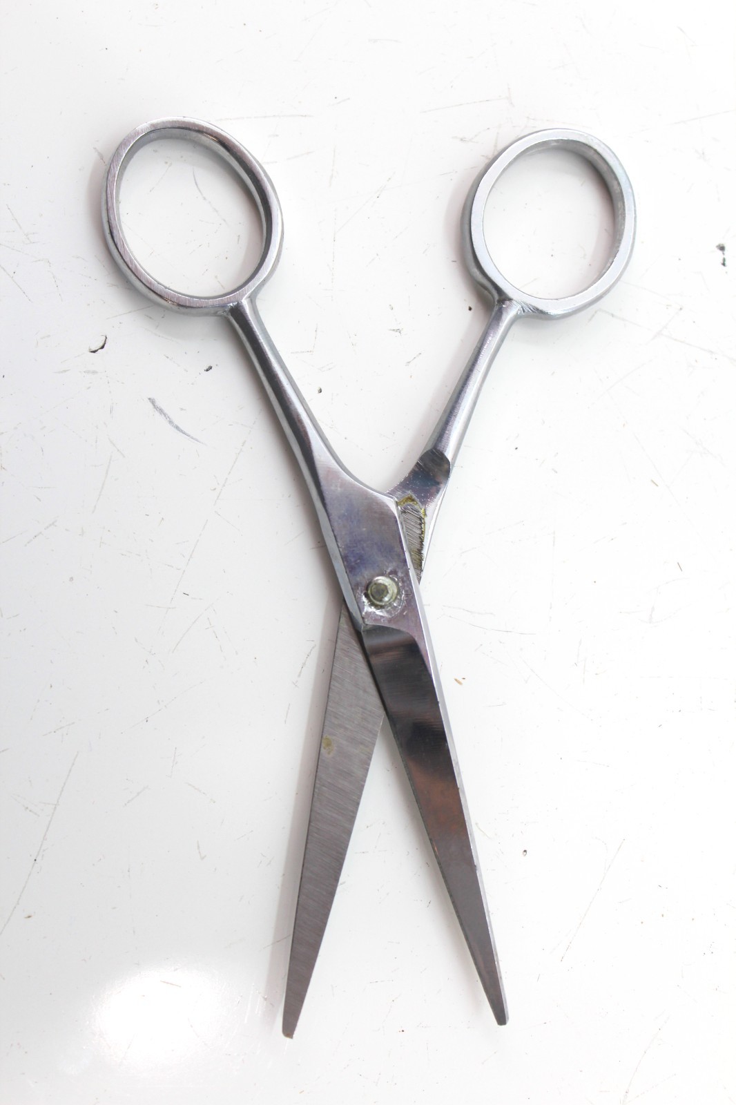 Vintage 5" Professional Salon/Barber Scissors Shears -NOS- #46-1069