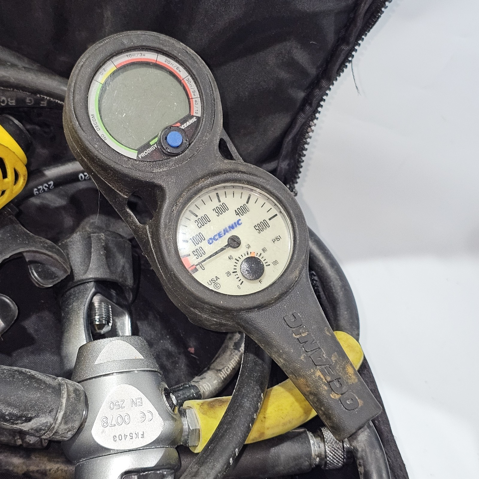 Scuba Regulator Set Used Aqualung Titan Oceanic UNTESTED AS IS