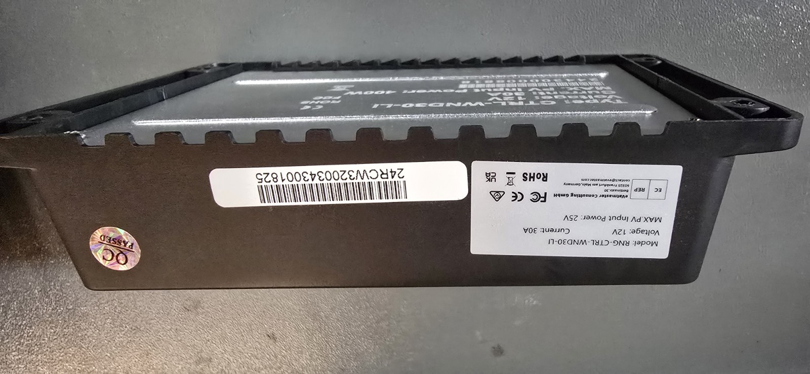 Renogy Wanderer Li 30A Solar Charge Controller + BT1 Bluetooth Lithium PWM