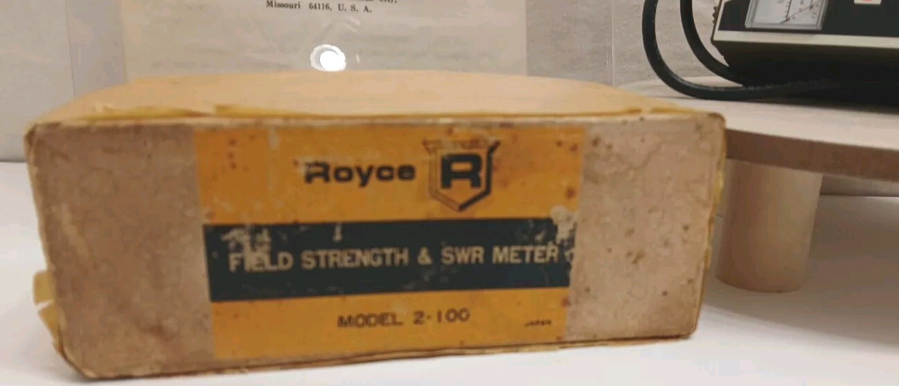 Royce Electronics Model 2-100 Field Strength & SWR Meter Vintage Electronics