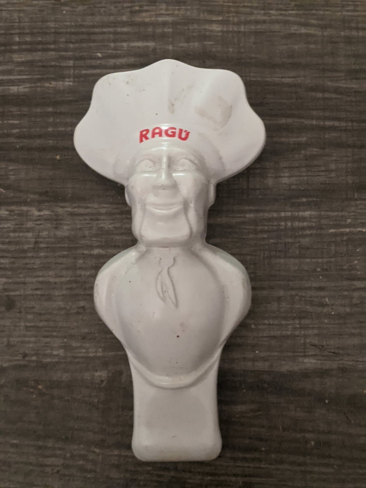 RAGU CHEF BOTTLE OPENER-JAR OPENER 5 INCH WHTE W/RED LOGO PREOWNED FREE USA SHIP