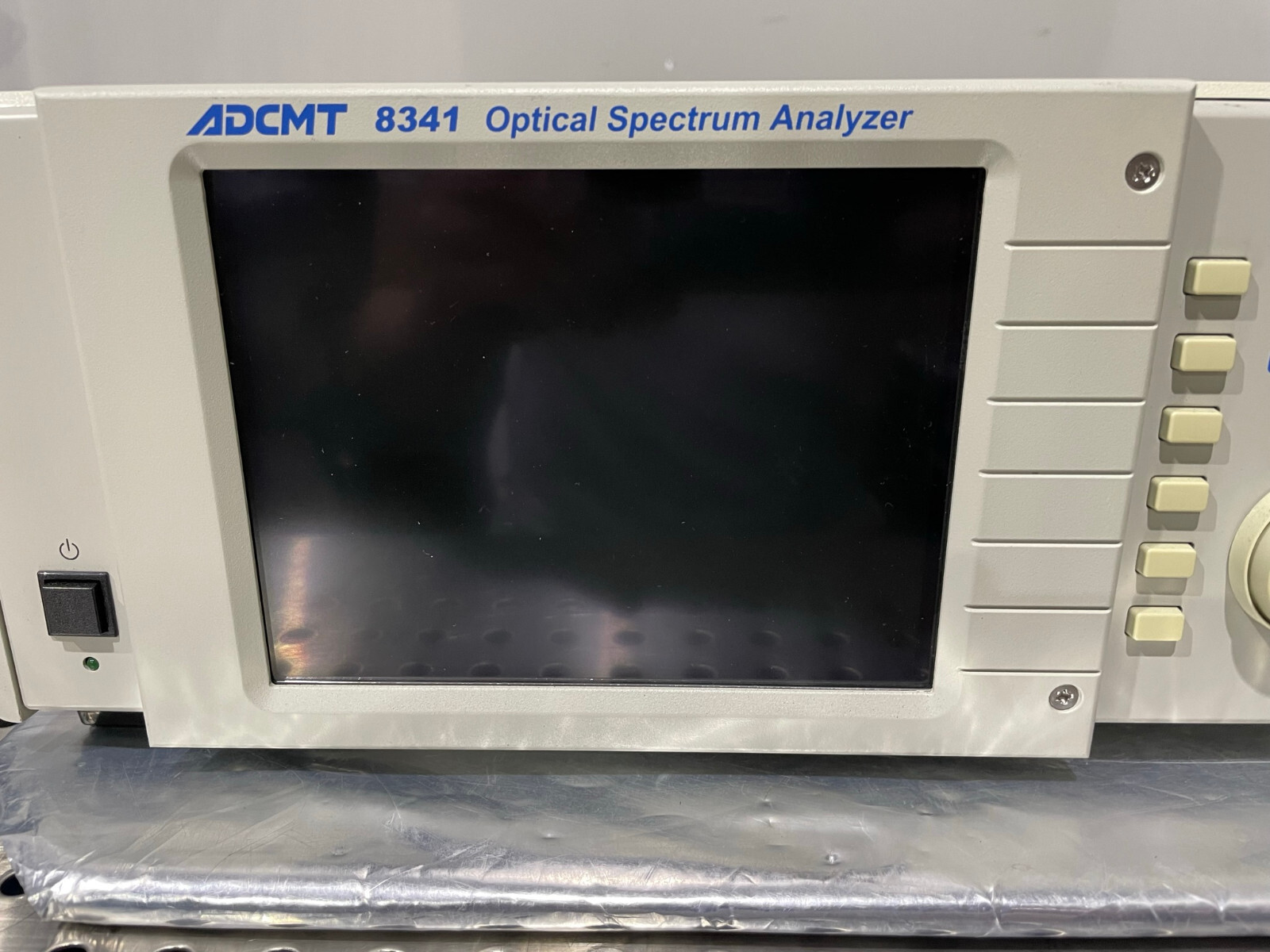 ADCMT 8341 Optical Spectrum Analyzer