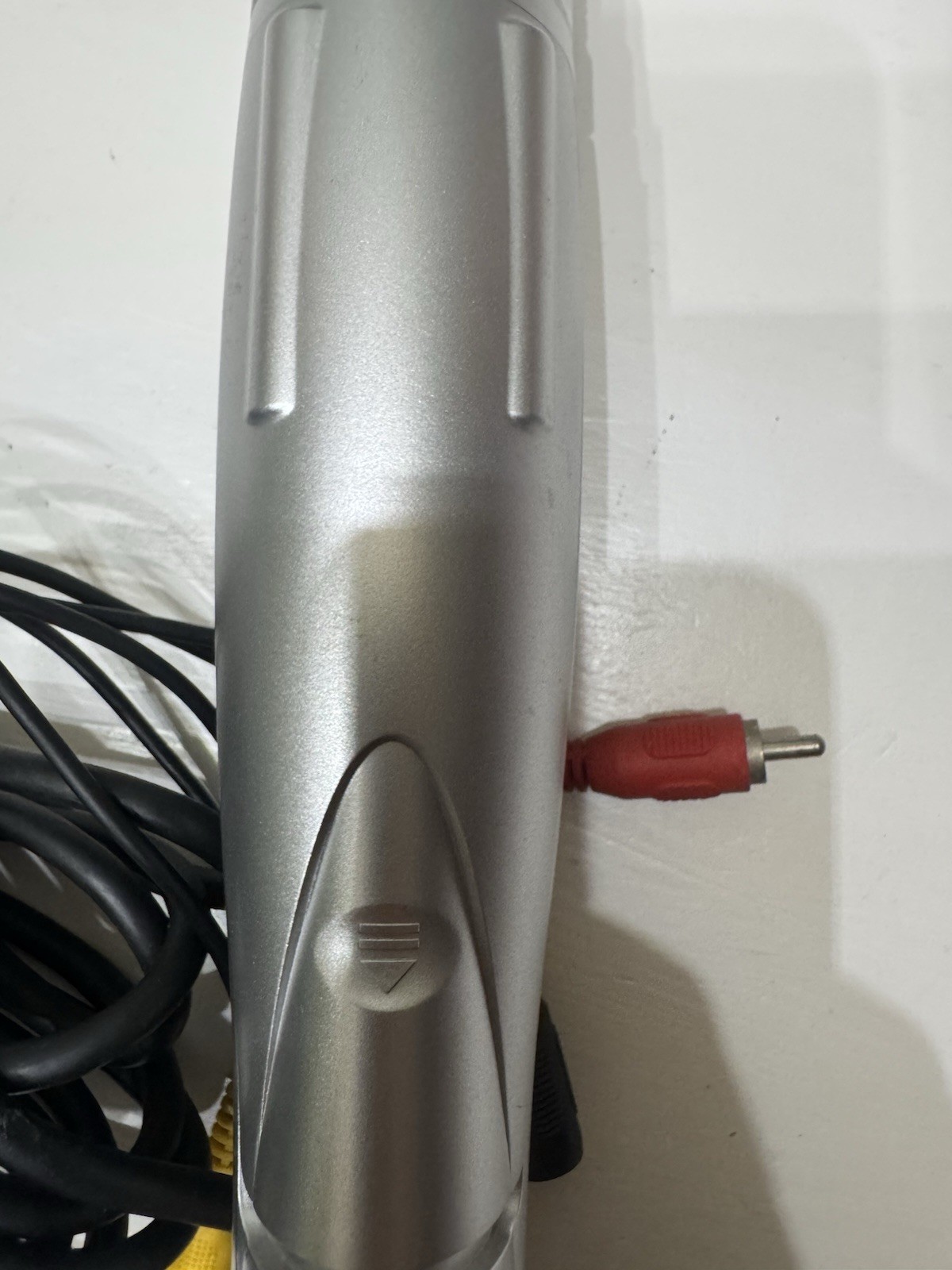 MAGIC SING Karaoke Microphone L000012 and Cable.