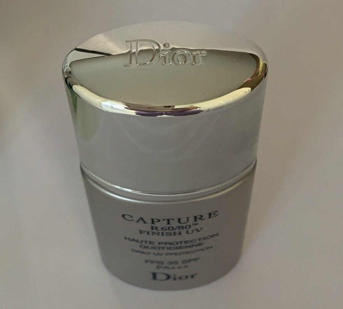 Dior Capture R 60/80 Finish UV Daily Protection SPF 35 Rare to find In white box
