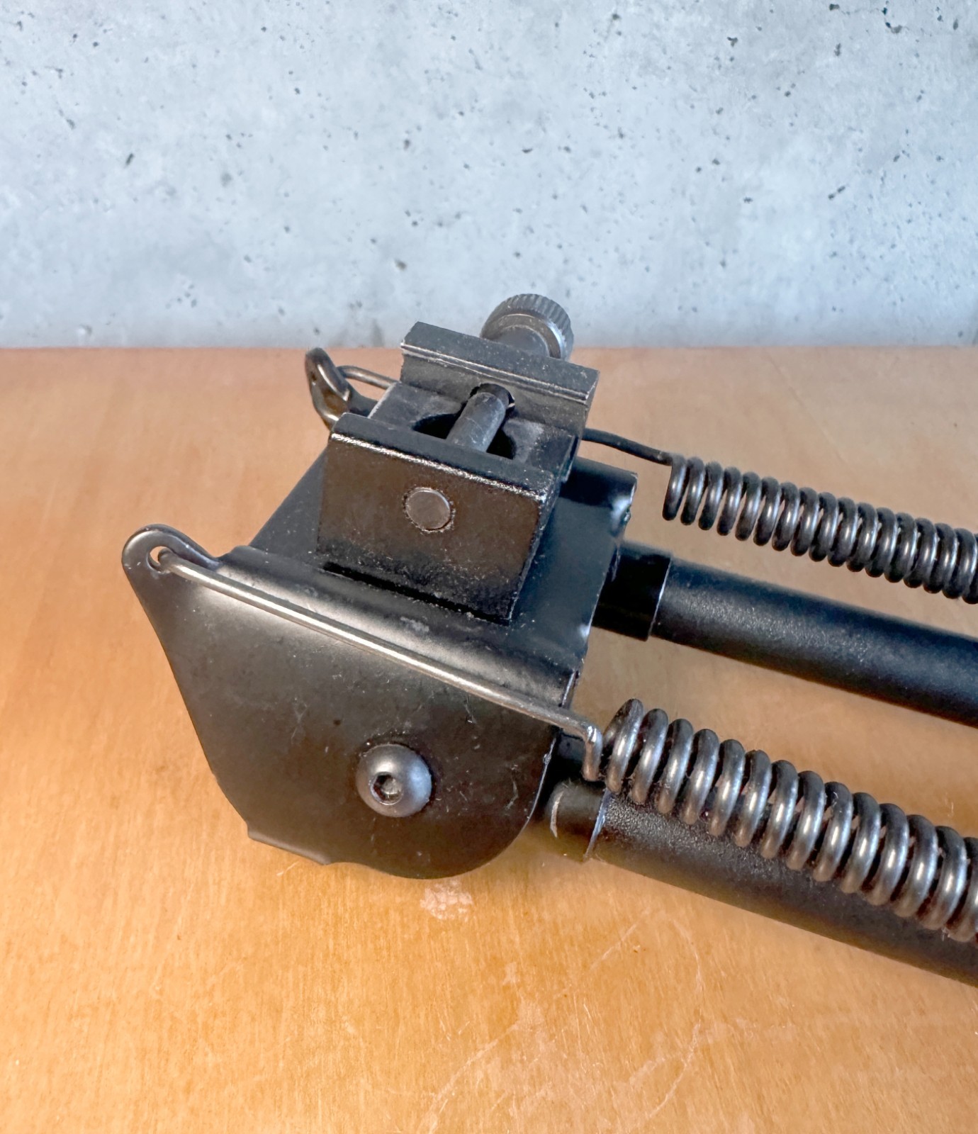UTG Tactical OP Bipod TL-BP88 - Picatinny & Swivel Stud Mount Bipod