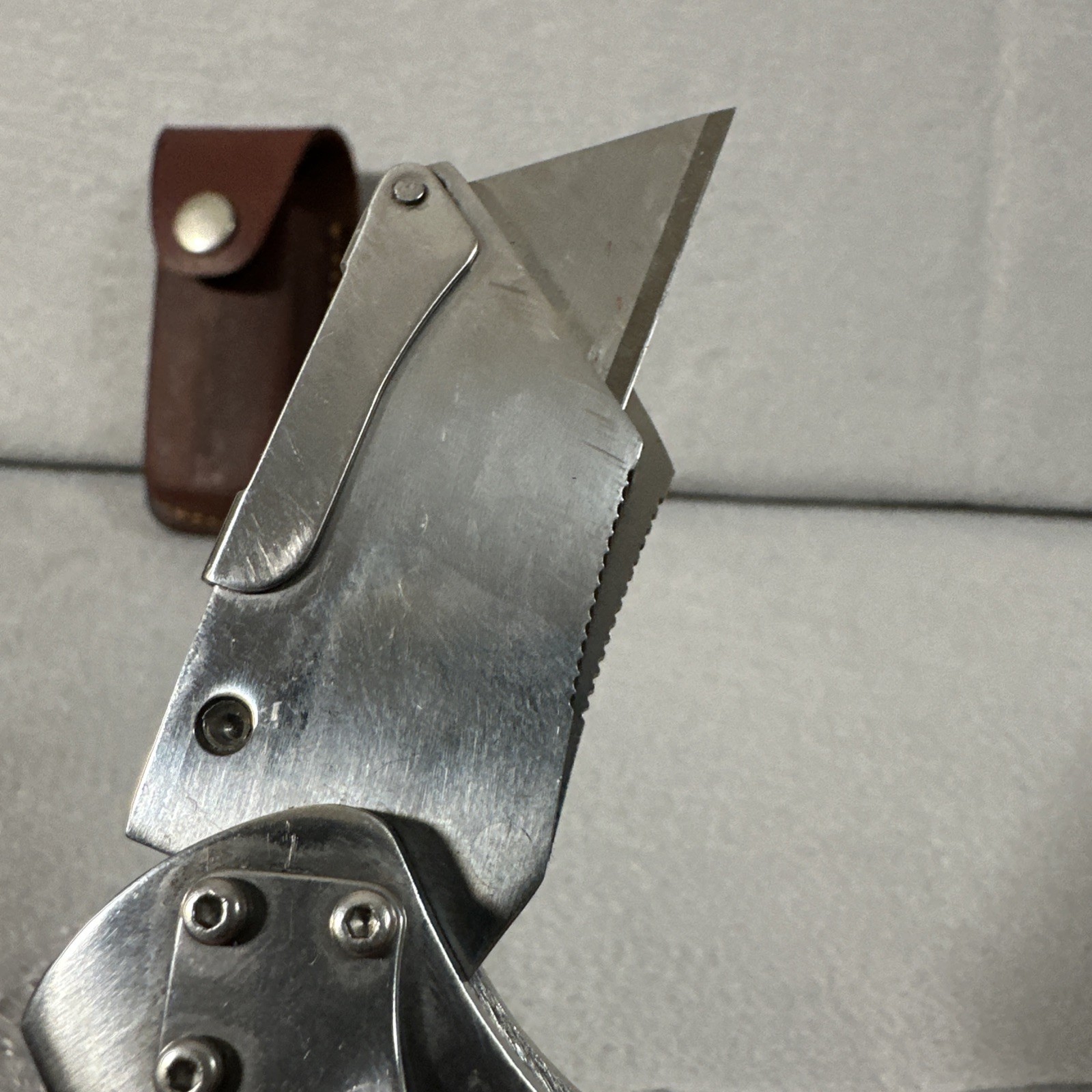 Craftsman Folding Utility Knife Lockback Box Cutter w/ Leather Sheath